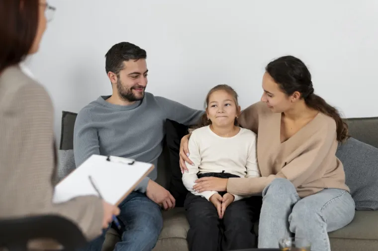 Retrouver sa place dans la famille, Toulon, Samah Labidi